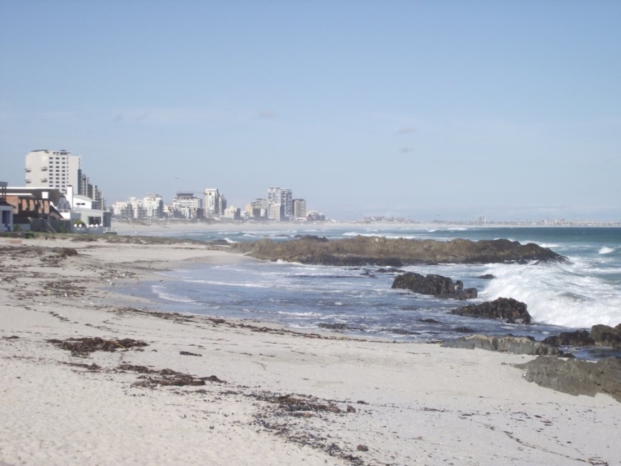 2 Bedroom Property for Sale in Beachfront Western Cape